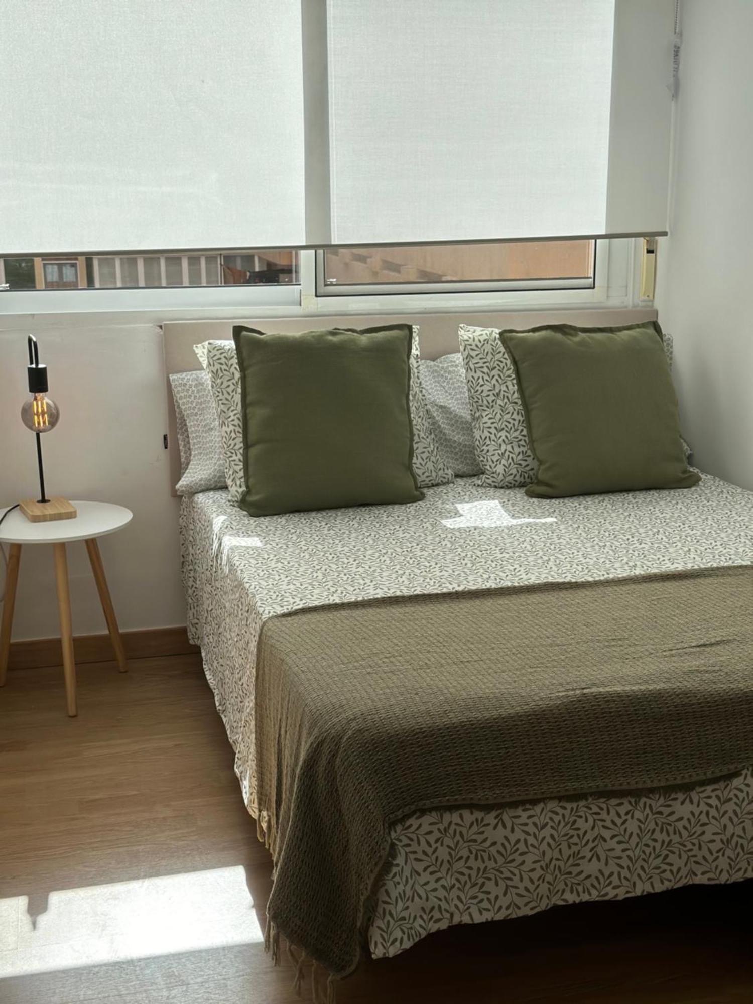 Apartamento Centrico A 12 Minutos De La Playa Альмерия Экстерьер фото